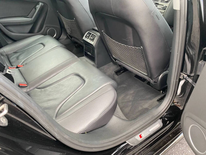 2015 Audi A4 2.0T quattro Premium Plus