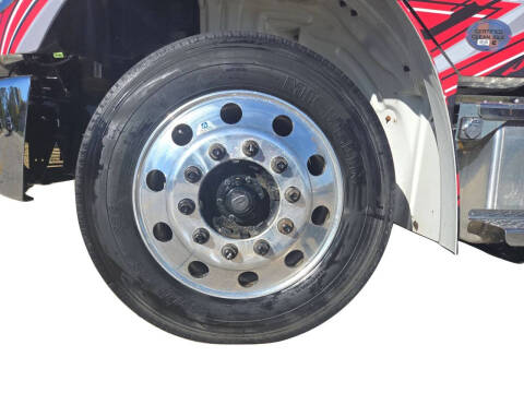 2022 Freightliner M2 106