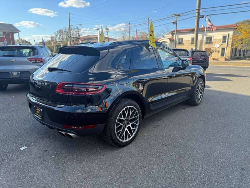 2018 Porsche Macan S