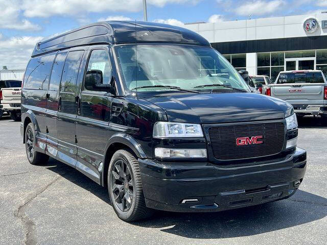 2026 GMC Savana 2500