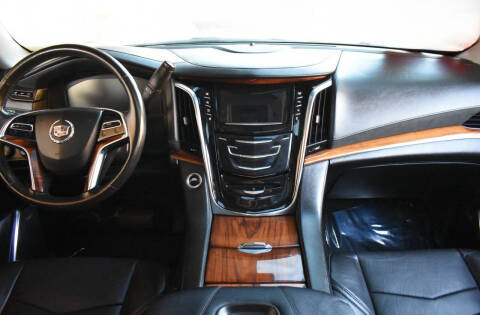 2015 Cadillac Escalade Premium