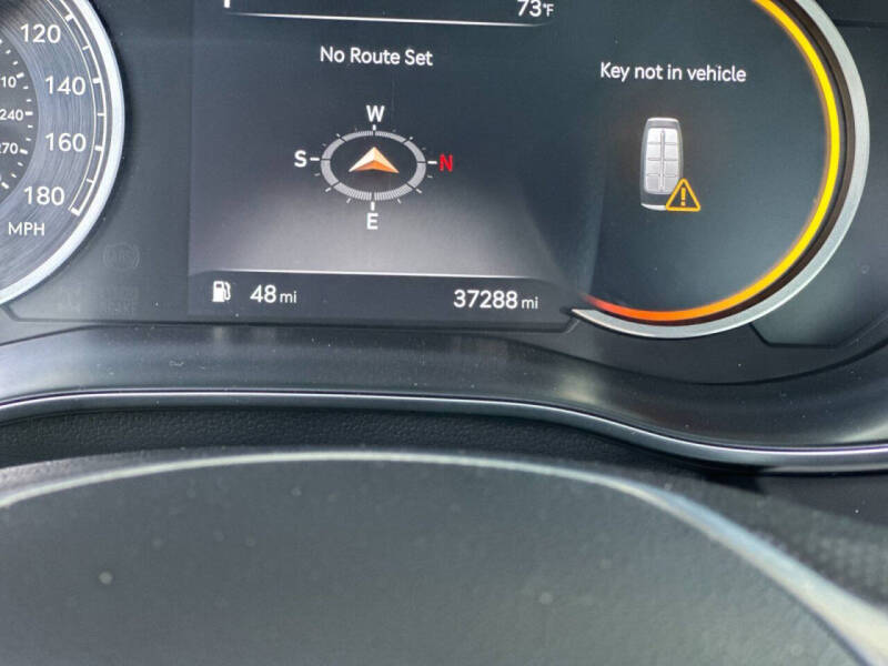 2023 Genesis G70