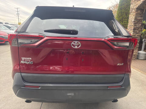 2021 Toyota RAV4 XLE