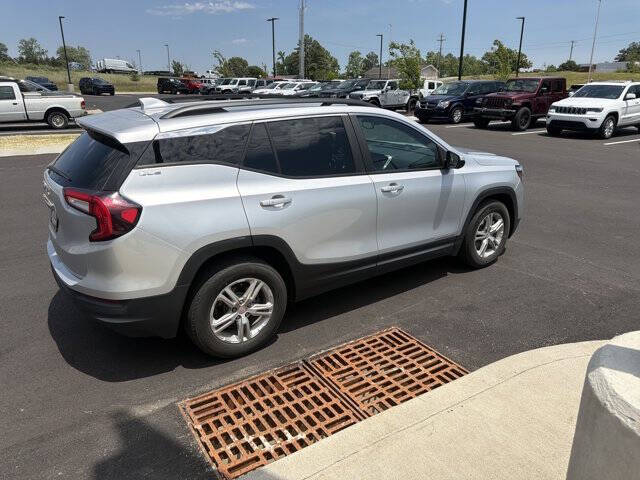 2022 GMC Terrain SLE