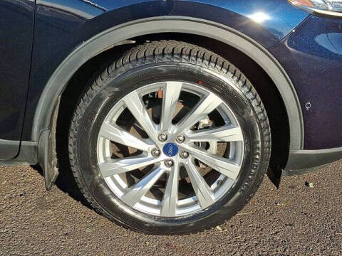 2021 Ford Escape Titanium