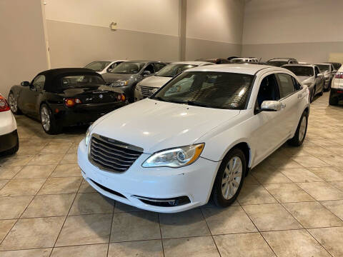 2013 Chrysler 200 for sale at Super Bee Auto in Chantilly VA
