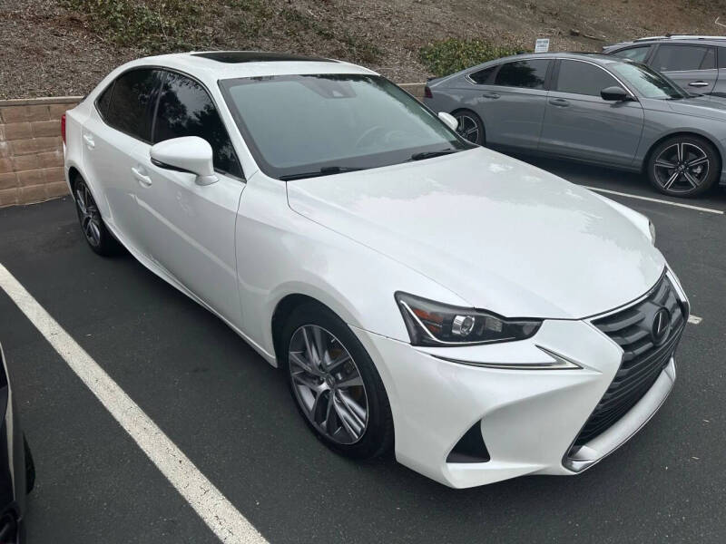 2018 Lexus IS 300