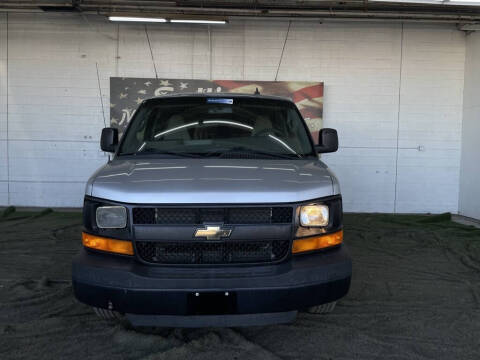 2016 Chevrolet Express LS 2500