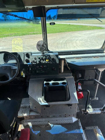2010 Freightliner MT45 Chassis
