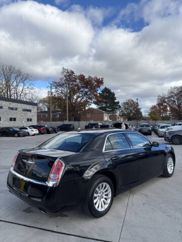 2013 Chrysler 300