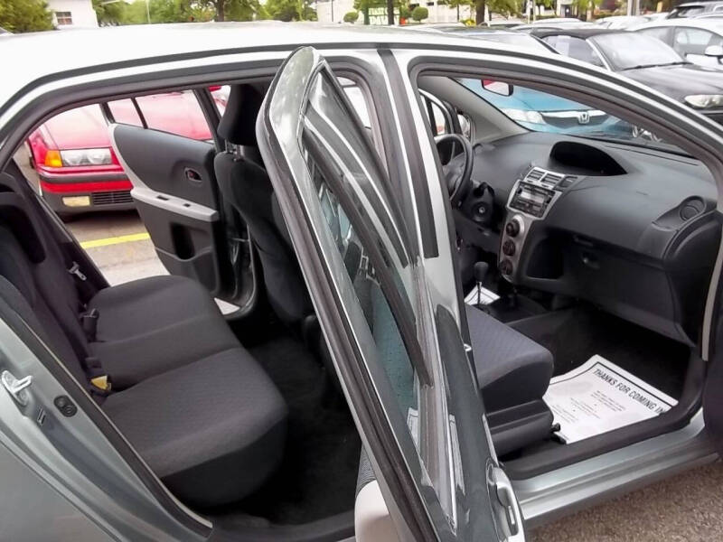 2009 Toyota Yaris S