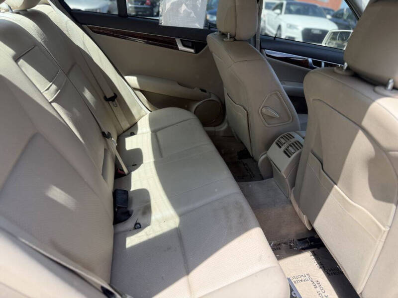 2012 Mercedes-Benz C-Class