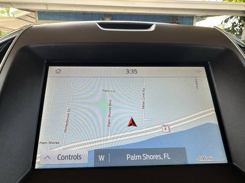 2019 Ford Edge Titanium