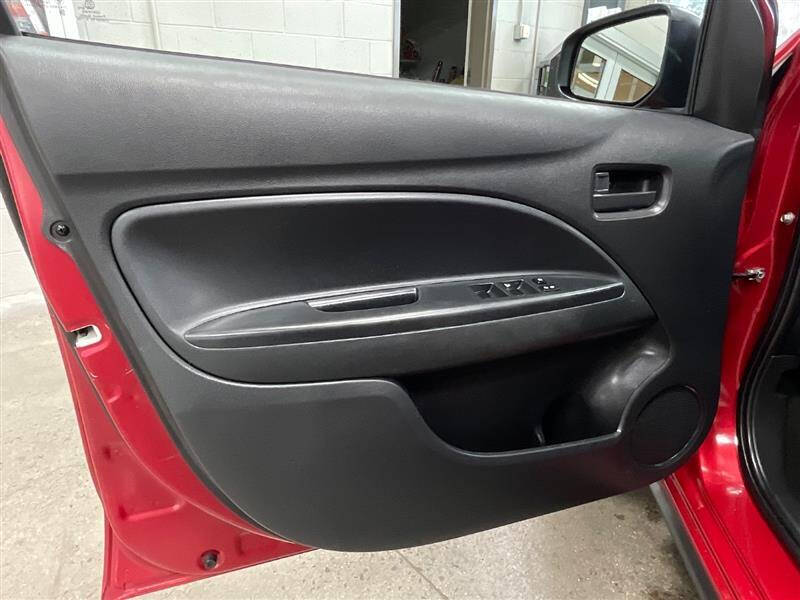 2024 Mitsubishi Mirage G4 LE