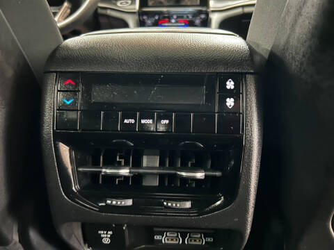 2023 Jeep Grand Cherokee L