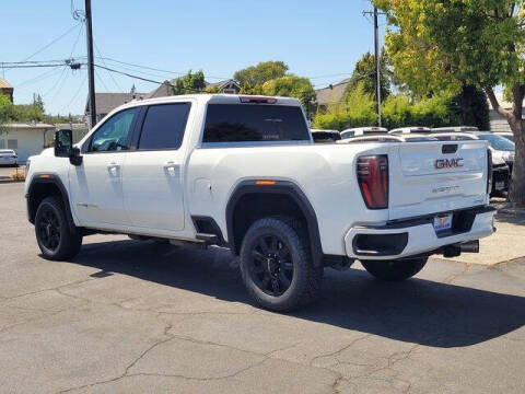 2025 GMC Sierra 2500HD