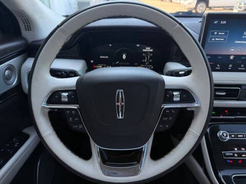 2022 Lincoln Nautilus Black Label