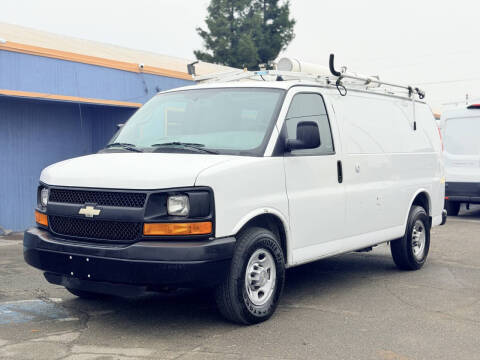 2013 Chevrolet Express 2500