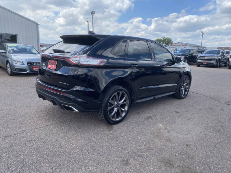 2016 Ford Edge Sport
