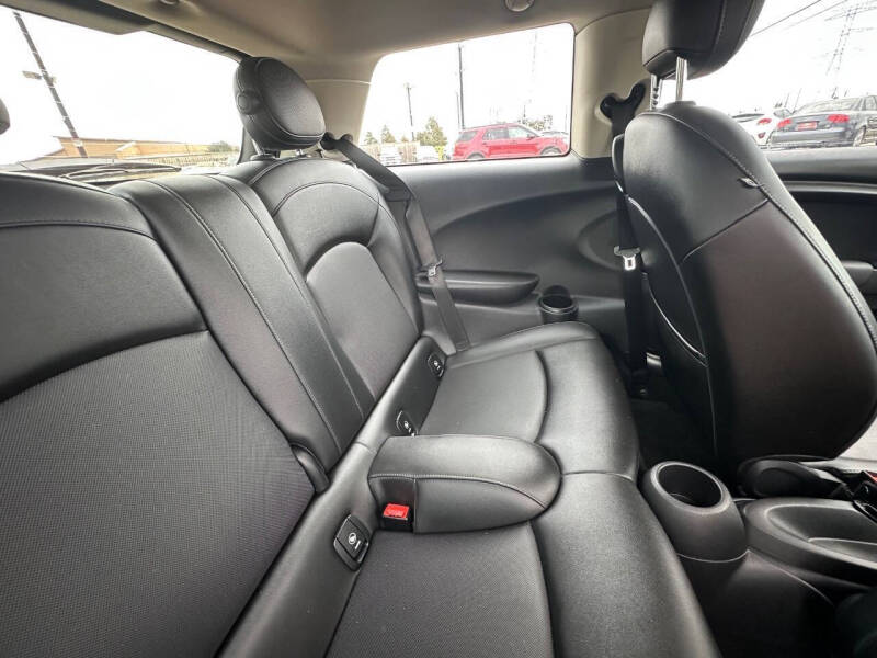 2014 MINI Hardtop Cooper