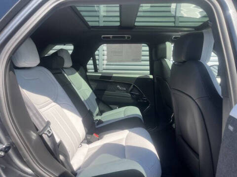 2025 Land Rover Range Rover Sport P530 Dynamic SE