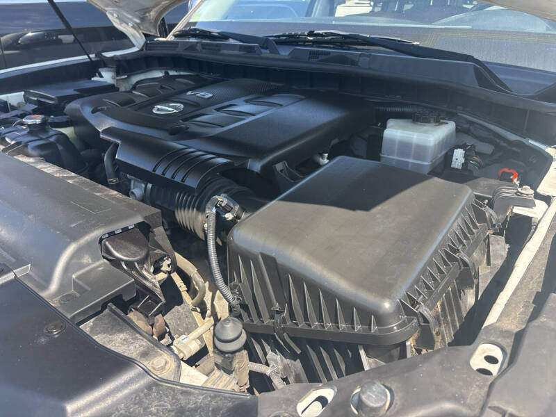 2017 Nissan Armada Platinum