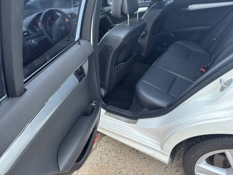 2010 Mercedes-Benz C-Class C 300 Luxury