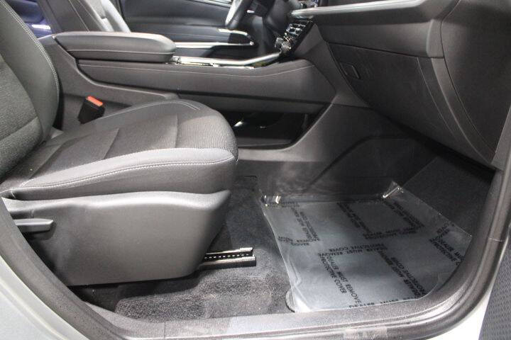 2024 Chevrolet Traverse LS