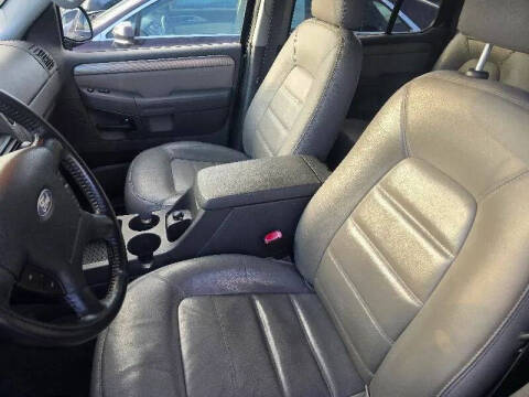 2004 Ford Explorer XLT