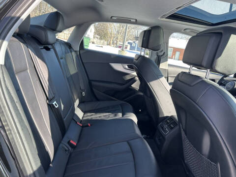 2017 Audi A4 2.0T quattro Premium