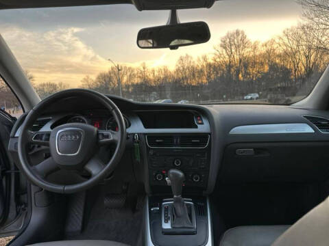 2010 Audi A4 2.0T quattro Premium Plus