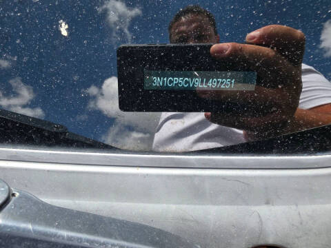 2020 Nissan Kicks SV