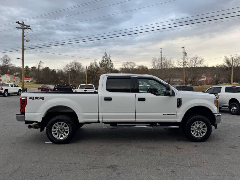 2017 Ford F-250 Super Duty null photo 5