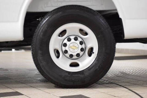 2025 Chevrolet Express 2500