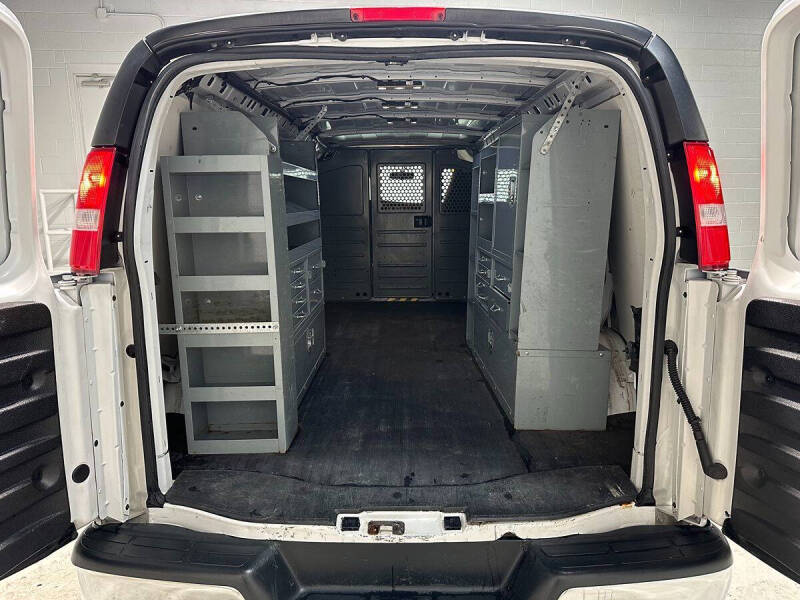 2020 GMC Savana 2500