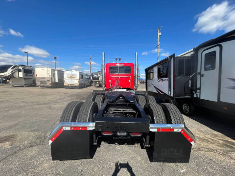 2017 Peterbilt 389