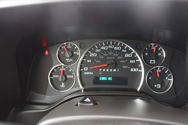 2025 GMC Savana 2500