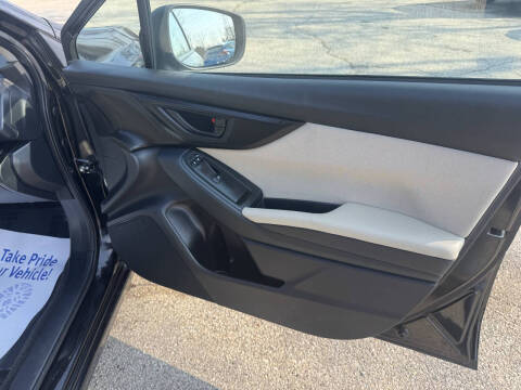 2019 Subaru Impreza 2.0i