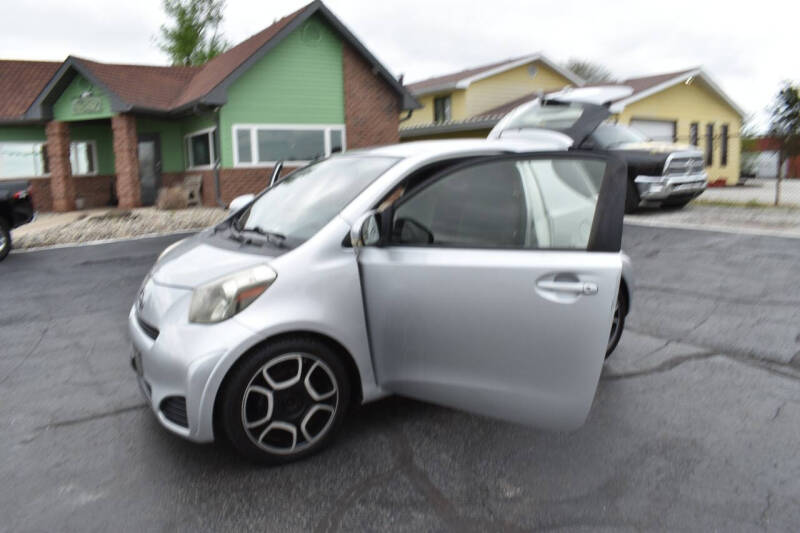 2013 Scion iQ