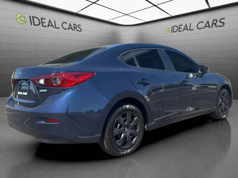 2018 Mazda MAZDA3