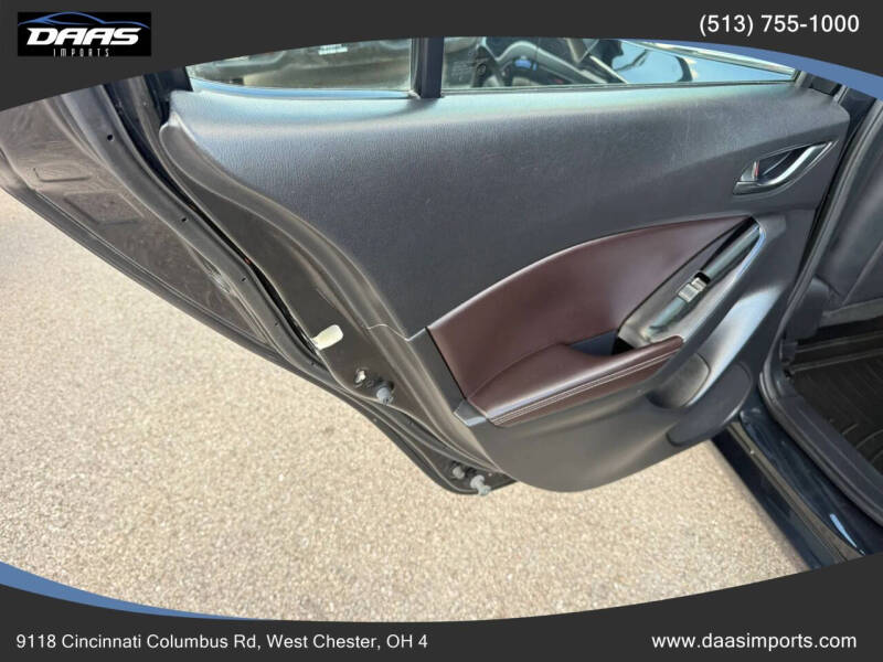 2018 Mazda MAZDA3 Touring