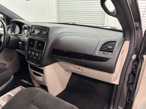 2016 Dodge Grand Caravan SE Plus