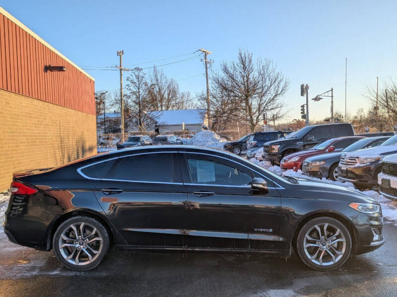 2019 Ford Fusion Hybrid Titanium