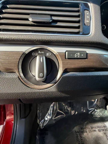 2016 Volkswagen Passat