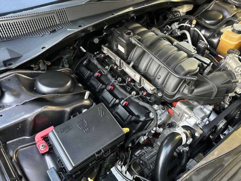 2014 Chrysler 300 SRT8