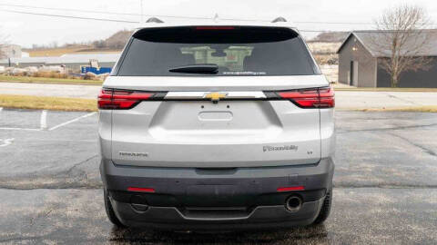 2022 Chevrolet Traverse LT Cloth