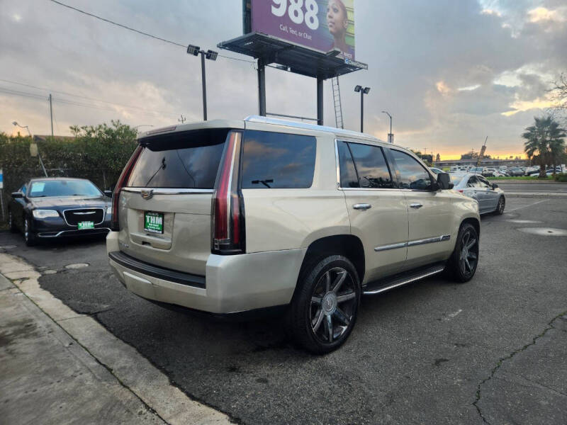 2015 Cadillac Escalade Luxury