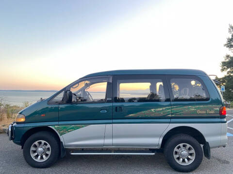 1995 Mitsubishi DELICA L400 for sale at JDM Car & Motorcycle LLC in Shoreline WA