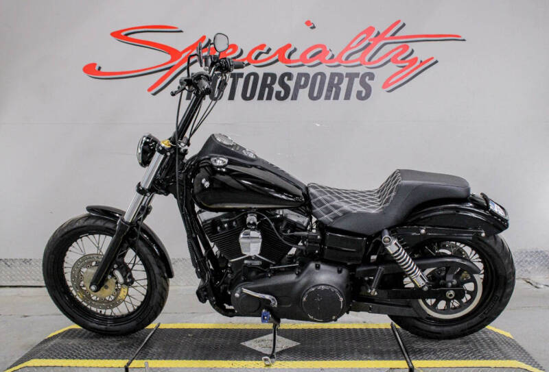 2016 Harley-Davidson Dyna Street Bob