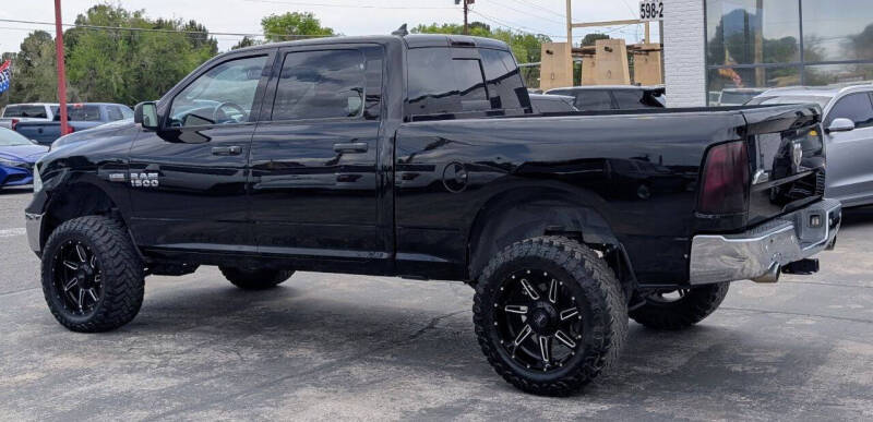 2016 RAM 1500 SLT